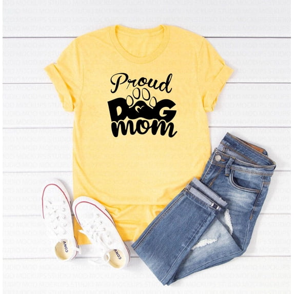 Proud Dog Mom, Short Sleeves Graphic Tshirts. 100% Cotton T-Shirts, The Everyday Wear For Pet Lovers.