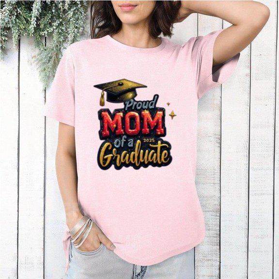 Proud Mom of 2025 Graduate Fun Graphic Proud Parent Celebration T-Shirt, for men & women, up to size 5XL