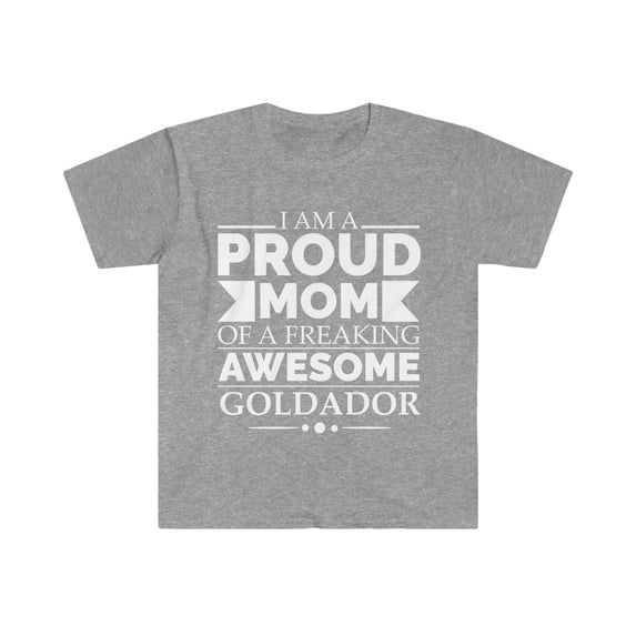 Proud mom goldador Dog Mom Owner Mother's Day Unisex T-shirt S-3XL