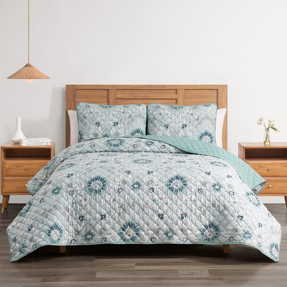Provence 3 Piece King Quilt Set