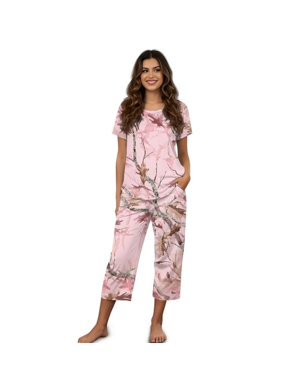 Womens Camo Hunting Pajamas, Pink Leaves Lounge Sets for Women, Short Sleeve Sleepwear Tops Capri Pants with Pockets, Summer Ladies Pjs Sleepwear