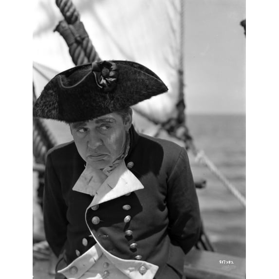 Publicity still from Mutiny on the Bounty Photo Print (8 x 10)
