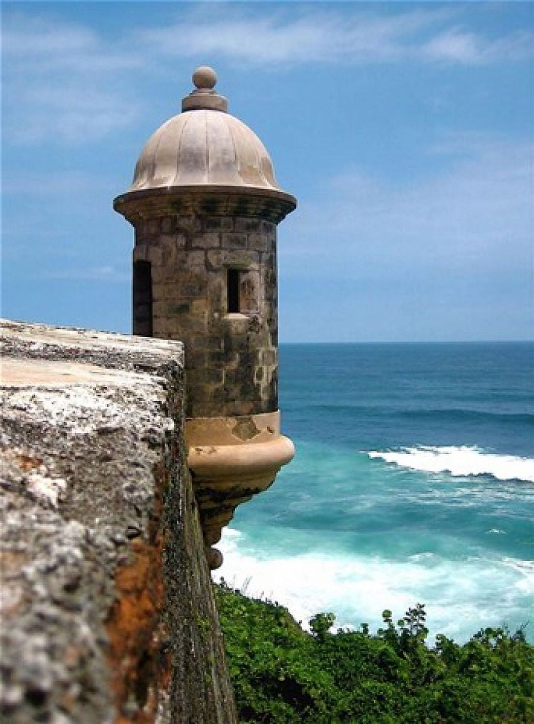 Puerto Rico San Juan Fort San Felipe del Morro Canvas Art - Miva Stock DanitaDelimont (19 x 26)
