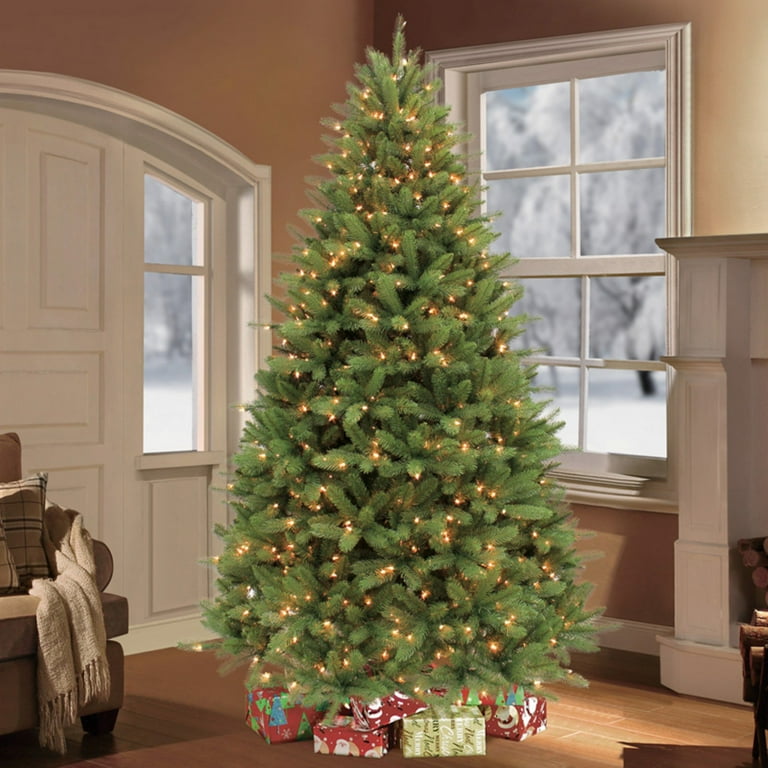 7.5 foot pre lit christmas tree hot sale