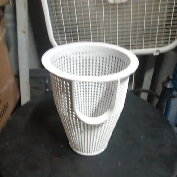 Pump Strainer Basket Replaces 070387, Durable Plastic Construction for Long Service Life, 1-Pack