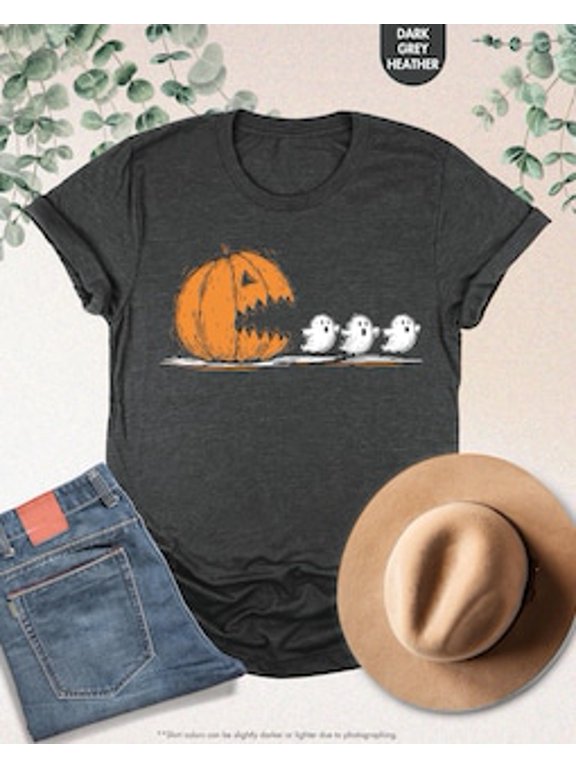 Pumpkin Eat Ghost Gamer Party Pac Man Spooky Halloween Gift Holiday T-Shirt, Size S-5XL