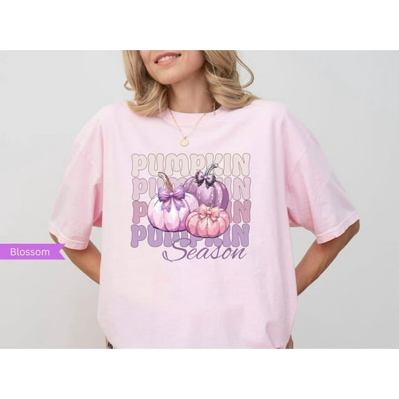 Pumpkin Fall Shirt, Coquette Purple Pink Pumpkins Halloween Tshirt, Cute Fall Women's Apparel, Pumpkin Season Autumn Shirt