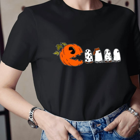 Pumpkin Ghost Pacman T-Shirt, Funny Halloween Gamer Shirt, Retro Arcade Style Tee, Spooky Season Costume Shirt for Men Women