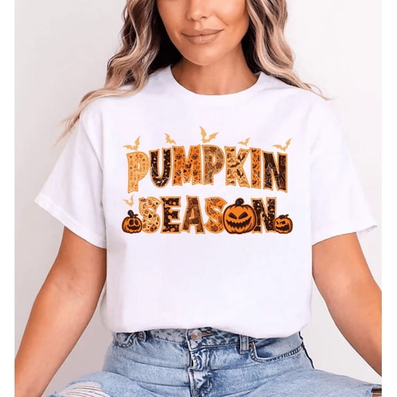 Pumpkin Season Graphic T-Shirt - Fall Spooky Vibes Tee for Women - Gift for Halloween
