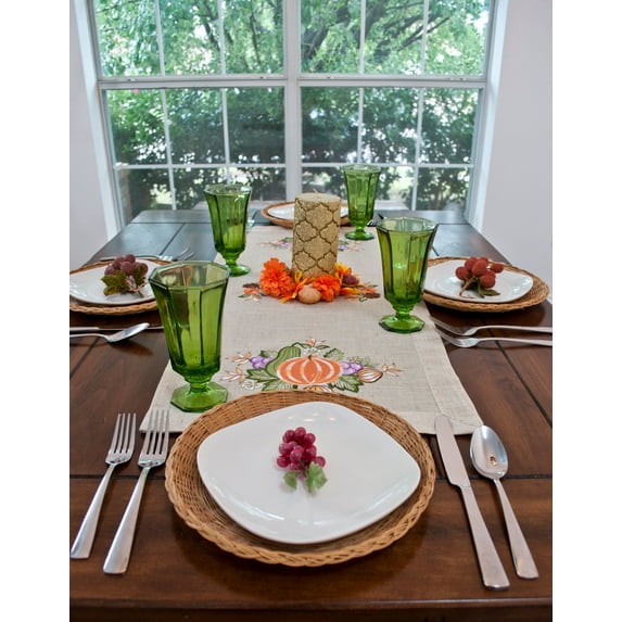 Pumpkin and Grapes on Burlap Table Runner (13" x 27", 15" x 35"/51")