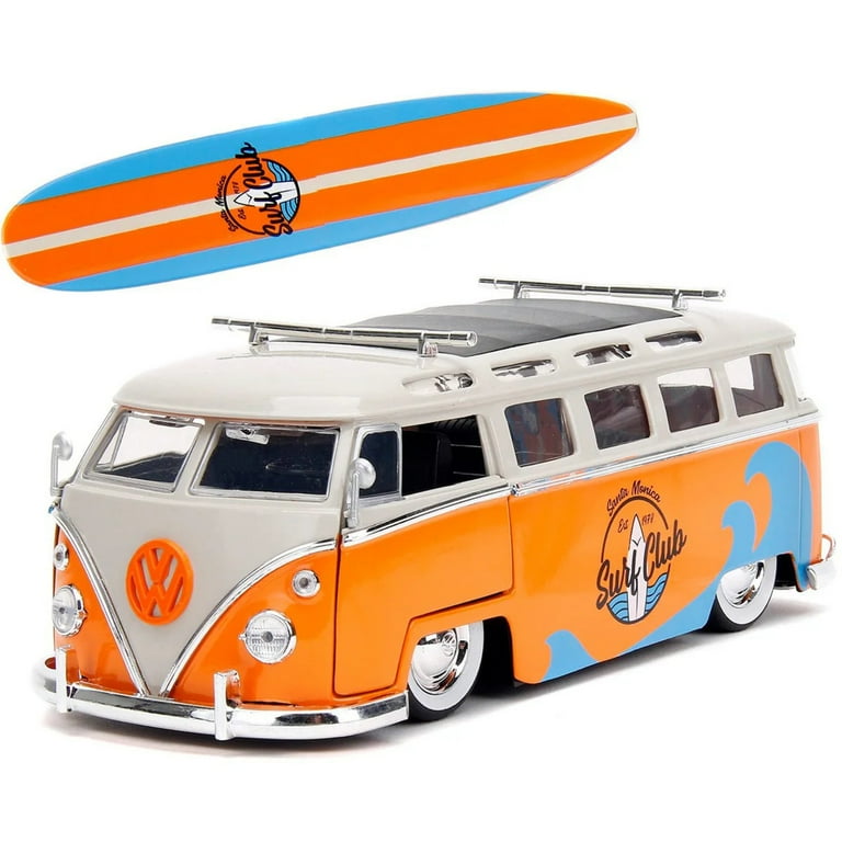 Punch Buggy 62 VW Bus 1:24 Metal Vehicle - Walmart.com