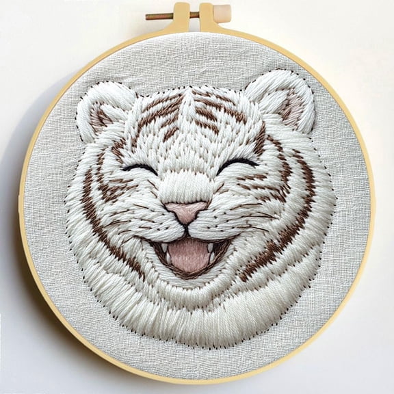 Punch Needle Kits White Tiger Smile Embroidery Starter Set with Hoop Easy for Beginners DIY Stress Relief Handmade Craft Hobby and Home Decor 20x20cm