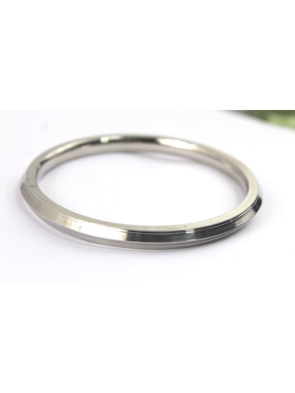 Punjabi/Sikh Stainless Steel Silver Kada/Bracelet for Men Internal Diameter 7 cm Thickness 0.8 cm
