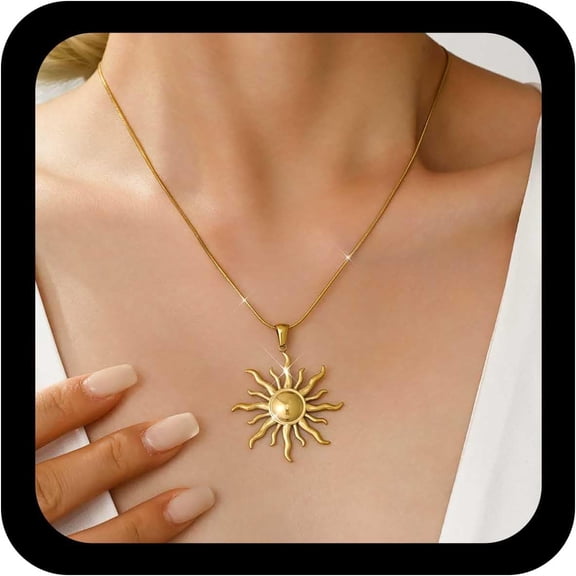 Punk Celestial Sun Pendent Necklace Minimalist Sun Necklace Large Sunburst Necklaces Gold Sunshine Choker Necklaces Sunshine Statement Snake Chain Jewelry for Women