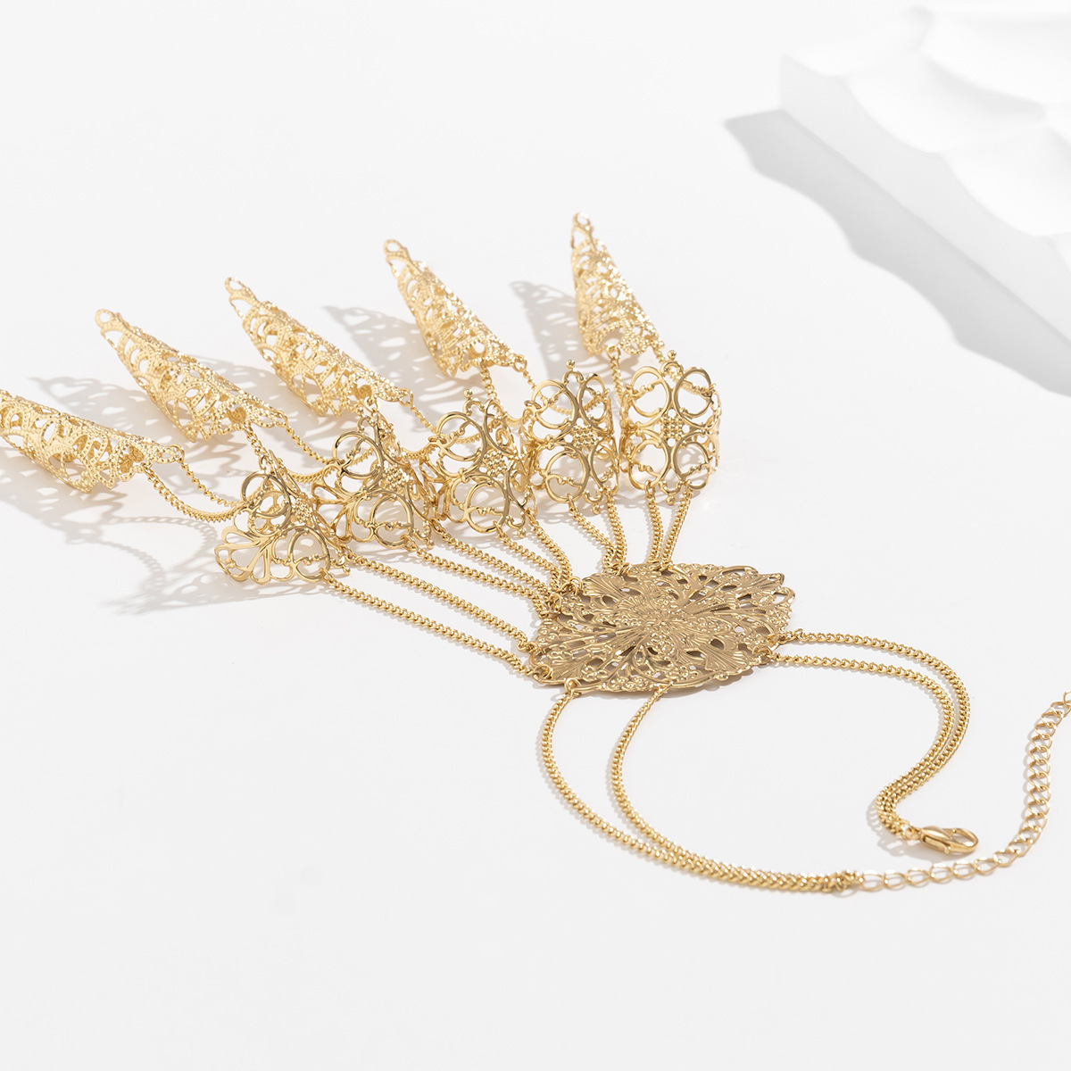 Punk Finger Nails Tip Claw Bracelet Belly Dance Hand Chain Cosplay