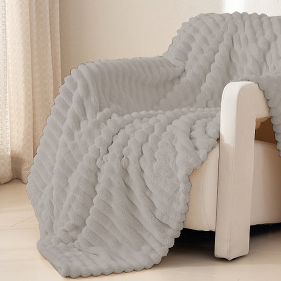 Puntoco 27.55×39.37in Fleece Throw Blanket for Couch, Super Soft Striped Jacquard Bed Blanket, Lightweight Fuzzy Cozy for All Seasons
