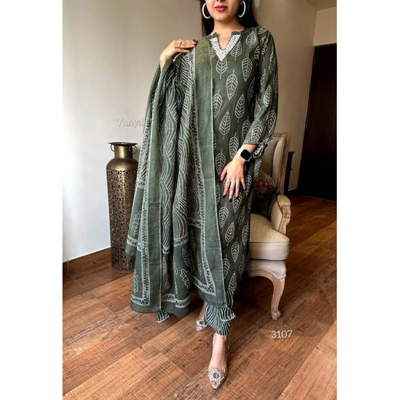 Pure Cotton Women Kurti Pant Set Bollywood Beautiful Ethnic Kurta Set Dress V- Neck 36