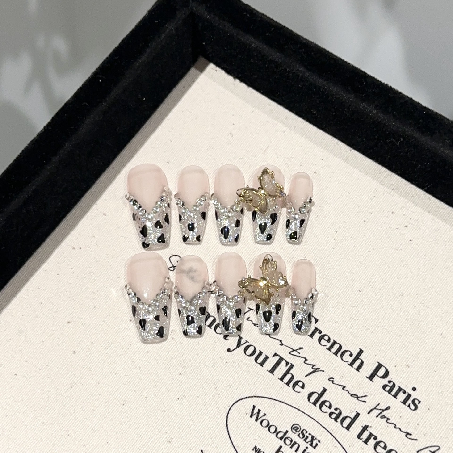 Purely handmade nail wear, advanced sense leopard print, naked pink French manicure, butterfly drill, light luxury temperament, white nails