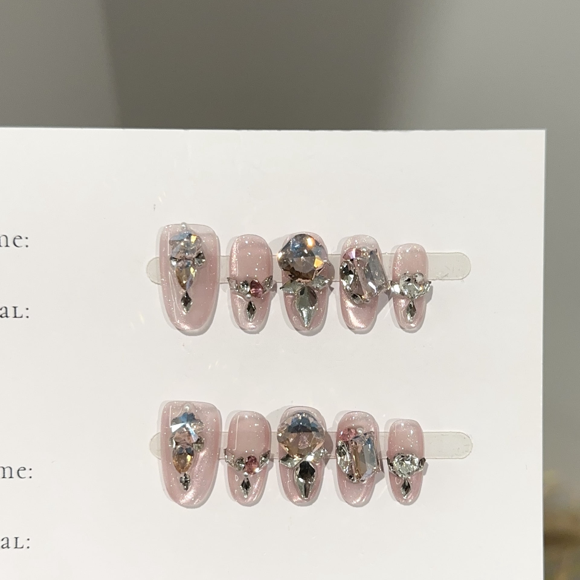 Purely handmade wearing nail advanced sense autumn and winter purple cat eye short nail art film light luxury full of diamonds and flash fake nail stickers