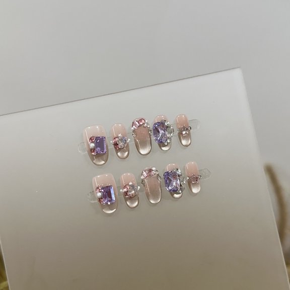 Purely handmade wearing nail, high-end pink blush nail, champagne short nail art piece, white light luxury fake nail patch