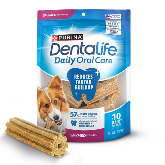 Purina DentaLife Daily Oral Care Small & Medium Dog Treats with Chicken, 7.0 oz Pouch, 10 Count