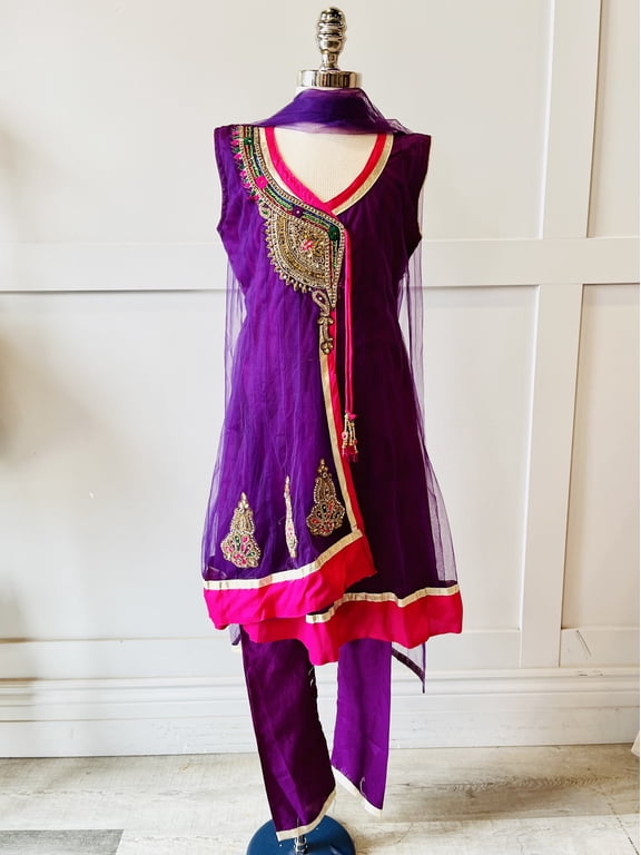 Indian-Ethnic Anarkali Dress For Big Girls , Receptions, Wedding & Party-Wear