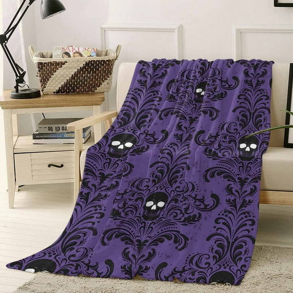 Purple Damask Skulls Spooky Halloween Haunted Horror Throw Flannel Blanket 60x80In Super Soft Cozy Bed Blanket, Lightweight Plush Fuzzy Bed Throw for Bedroom Sofa Couch Living Room