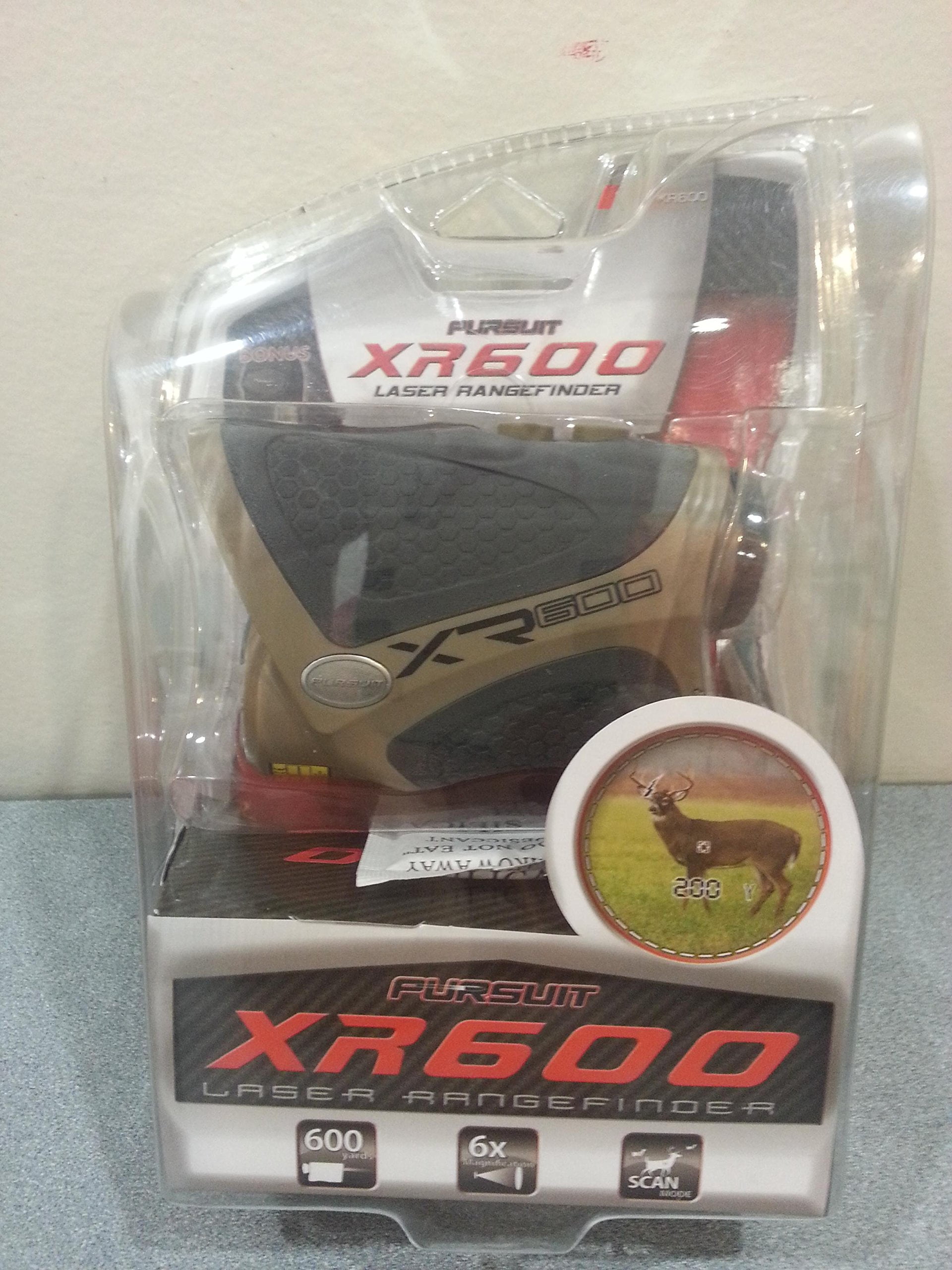Pursuit Laser Range Finder XR600 Hunting Golf 600 Yard Magnification