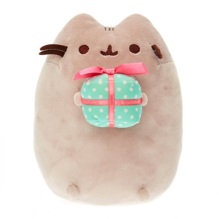 Pusheen Holding A Present Claire's Exclusive