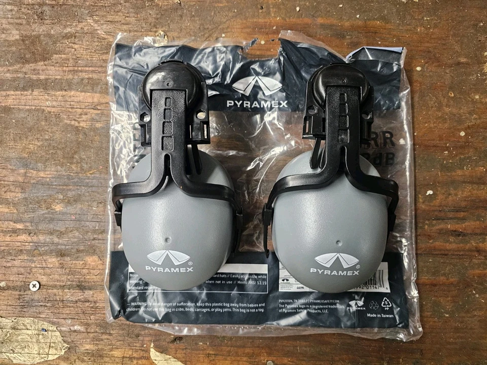 Pyramex Cm6010 Cap Mounted Earmuff For Hard Hat Hearing Protection