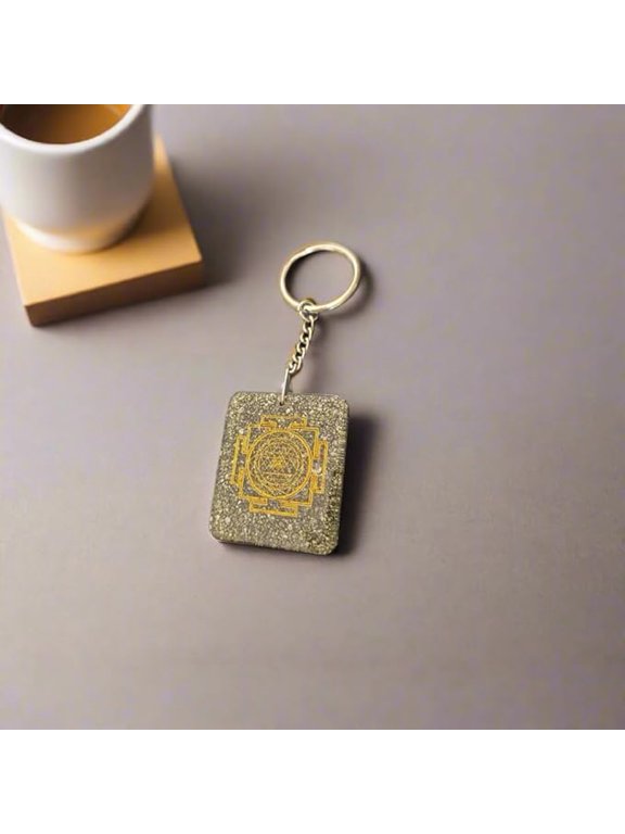 Pyrite Wealth Magnet Keychain – Attract Prosperity & Good Fortune, Crystal Keychain for Manifestation and Energy Enhancement