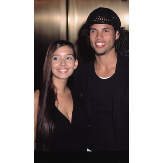 Q'Uddus And Guest At Vh1 Vogue Fashion Awards, Ny 10152002, By Cj Contino Celebrity (8 x 10)