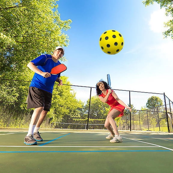 QHUDLV Fgbetcv 2 Pcs Silent Foam Practice Balls,Quiet Pickleball And Batting Training Balls ,High Bounce Indoor Outdoor Foam,Noise Reducing Soft Pickleball Practice Balls with 40 Concave Holes