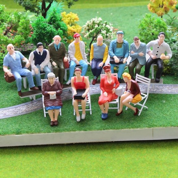 QHUDLV Miniature Model Train Figures 100pc Set of 1150 Scale Passenger Street