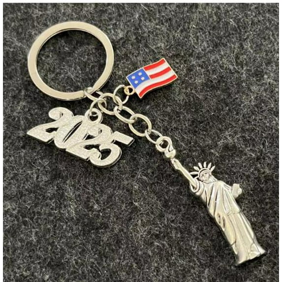 QIDITONG Statue Of Liberty Key Chain Metal Pendant Chic Keychain For Car Keys Statue Of Liberty Keychain Charm Statue Of Liberty Key Ring Charm