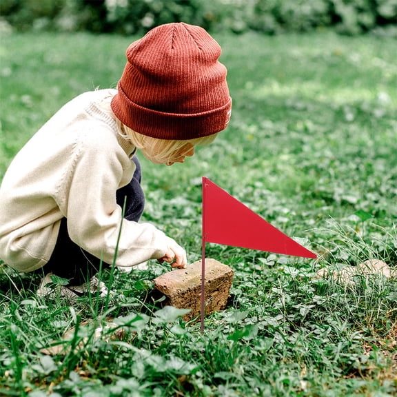 QIFULL 4Pcs Easy Install Iron Garden Flags for Lawn Irrigation and Yard Use