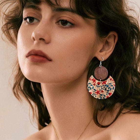 QIQUWOHUL Cork Printed Leather Earrings Round Geometric Splicing Wood Leather Earrings Fashion Ear Accessories Gift
