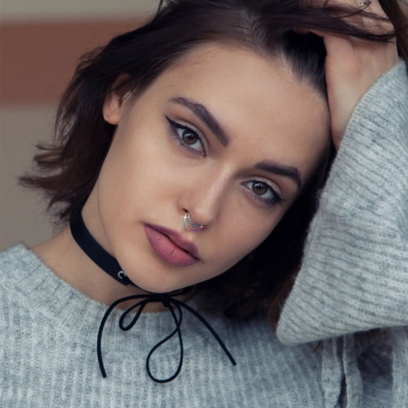 QIQUWOHUL Fake Nose Rings Hoops V Shape Nose Rings Clip On Circle Fake Nose Piercing Jewelry Nose Jewelry For Women Men