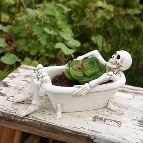 QLUEWX Relaxing Skeleton Bathtub Planter Pot, Multi-Purpose Resin Skull Tub Storage Tray, Spooky Gothic Succulent Planter & Bathroom Candy Holder Halloween Decor