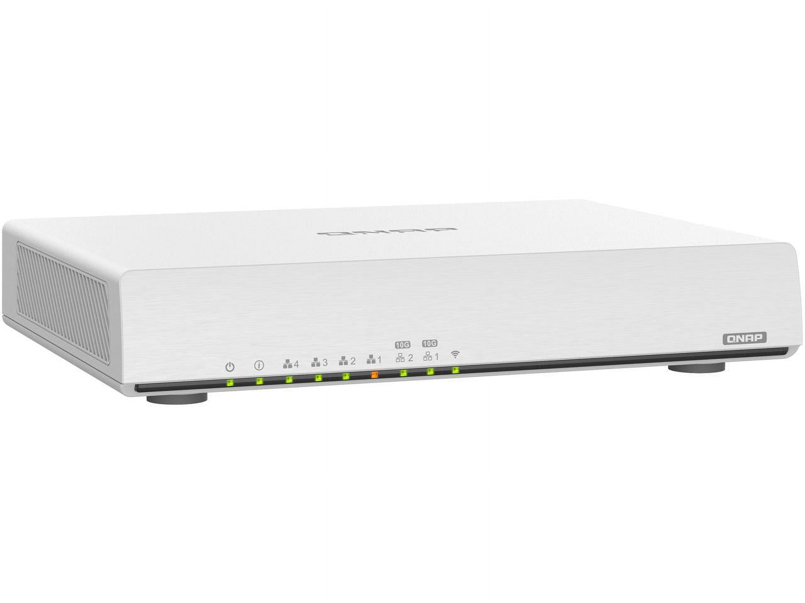 QNAP QHora-301W-US Wi-Fi 6 Dual-port 10GbE SD-WAN Router - image 1 of 7
