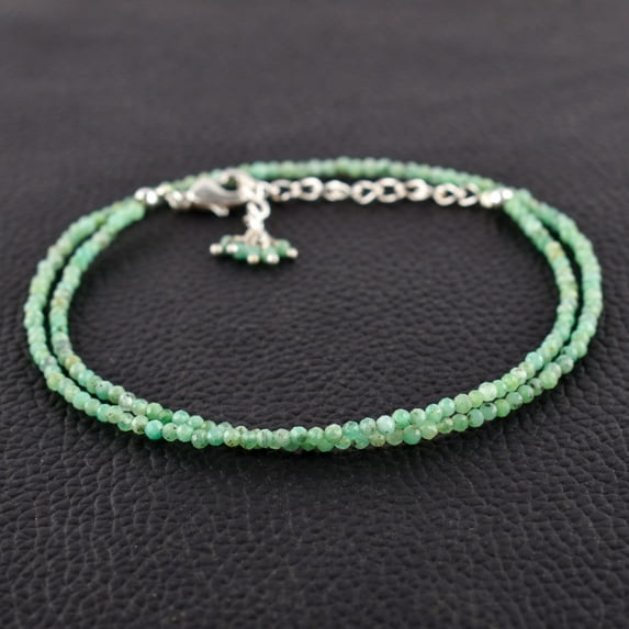 QNAVIC Natural Green Emerald Gemstone Micro Round Beads Dainty Choker Necklace Jewelry for Women Healing Chakra Crystals May Birthstone Gift for Her Silver Plated Chain 18 inch