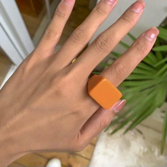 QQTDFG Fashion Colored Acrylic Ring Simplicity Ring New Geometric Square Ring-Orange