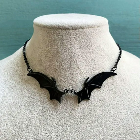 QQTDFG Gothic Bat Wing Pendant Necklace Women Men Halloween Party Jewelry Gift-Black