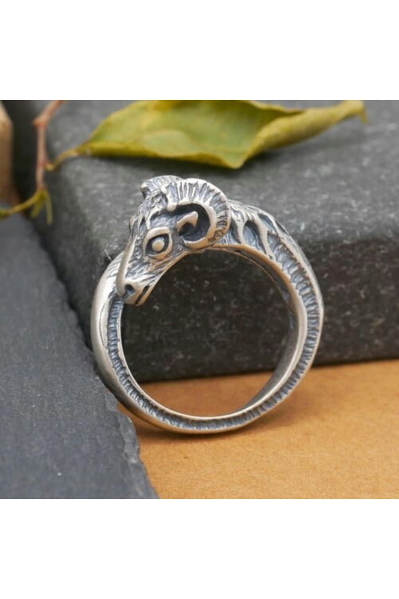 Oxidized Sterling Silver Bighorn Skulls Open Ring A3025-7