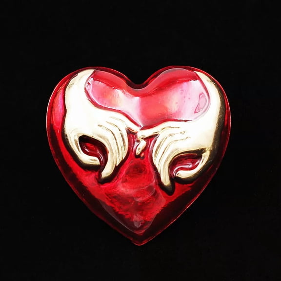 QQTDFG Red Heart Lovers Hand In Hand Brooch Pin Love & Hearts Gold Tone Womens Pendant-default