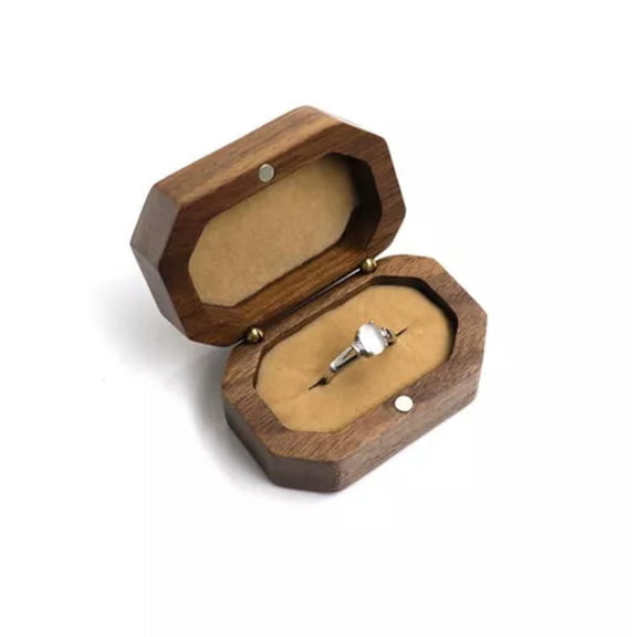 QQTDFG Retro Jewelry Box Love Gift Display Box Portable Storage Holder Engagement-champagne