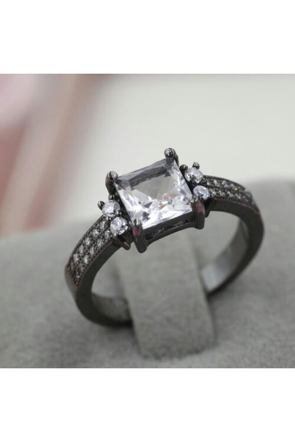 Size7, 8,9, Rare White Crystal 18K Black Gold Filled Man's Fashion Solitaire R10-7