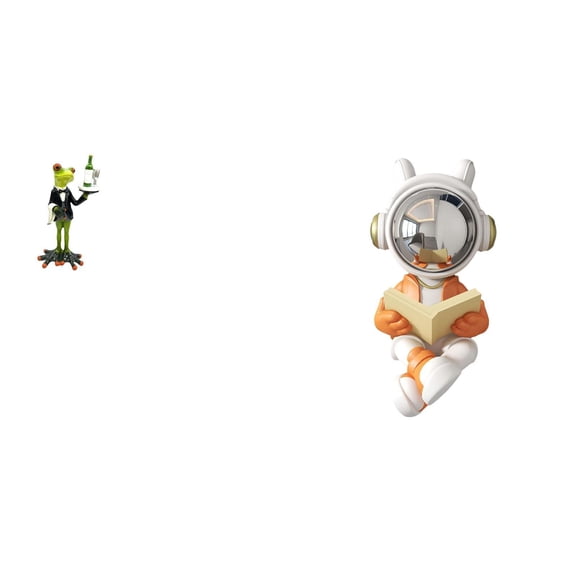 QSTDGVPW Waiter Frog Astronaut Statue Animal Sculpture Creative Decorative Figurine Tabletop Ornament for Fireplace Entrance Shelf Birthday Gift Space Cake Topper Centerpiece