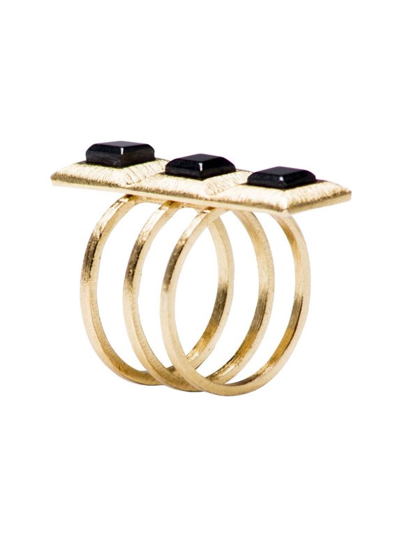 QUAD SQUARE RING