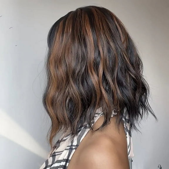 QUEENTAS 14" Water Wave Wigs for  Women Synthetic Curly Wigs Black Bob Wigs with Bangs Shoulder Length Wefted Wig Caps